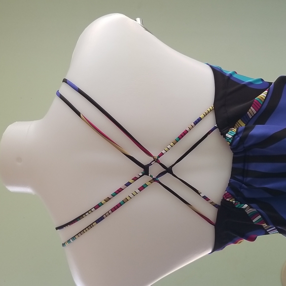 Nicole  Miller blouse Vibrant  Colors.Sz.L - Picture 4 of 15